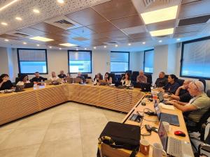 דיון בות"ל (ועדה לתשתיות ציבורית) על הקמת תחנות כוח בעמק חפר